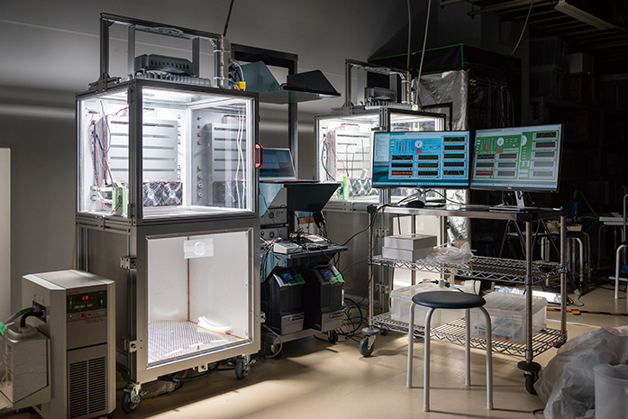 写真：次世代栽培装置