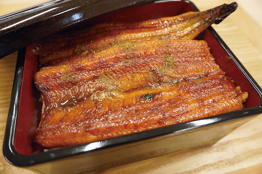 写真：絹うなぎ